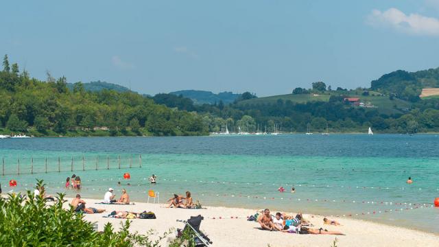 Lac De Paladru Plage