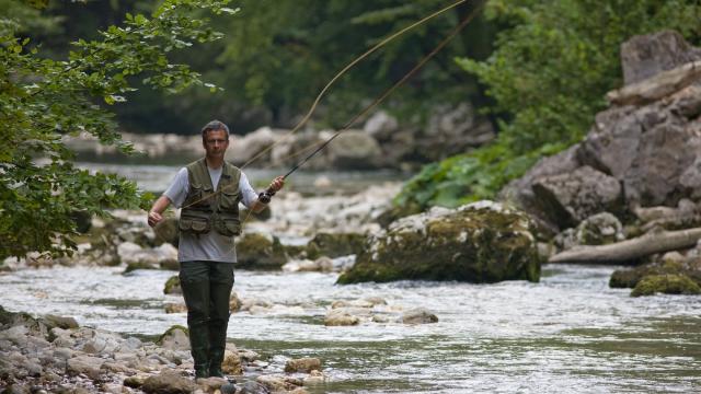 Pcheur  la mouche sur le Guiers,  St Pierre de Chartreuse