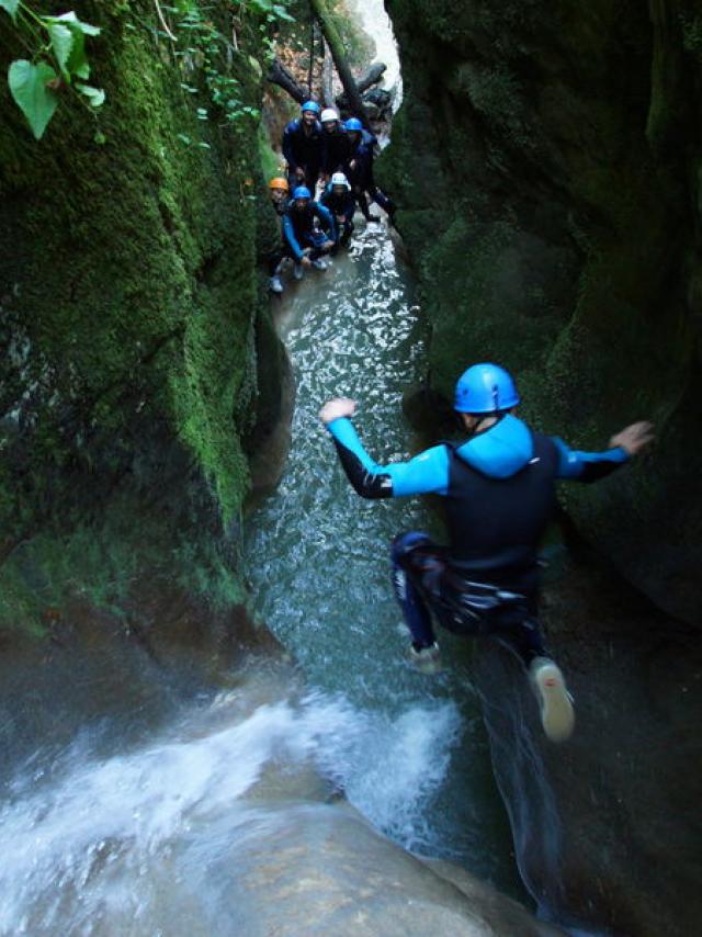 Canyoning