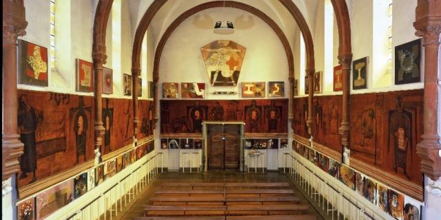 Eglise St Hugues Interieur Hiver