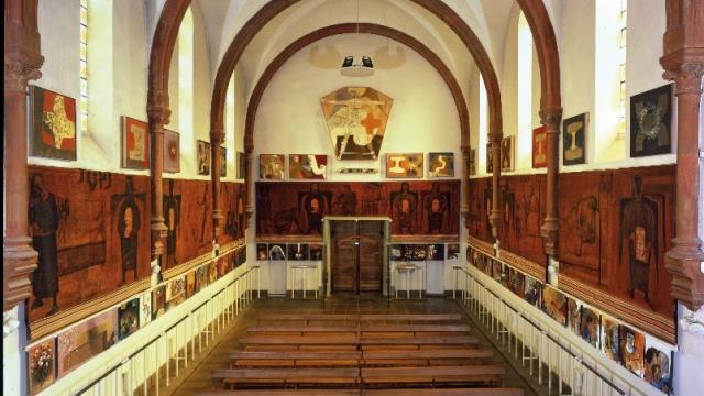 Eglise St Hugues Interieur Hiver