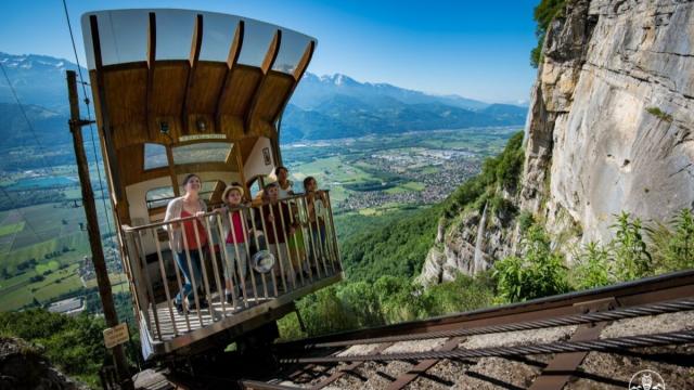 Funiculaire Du Touvet, Montée