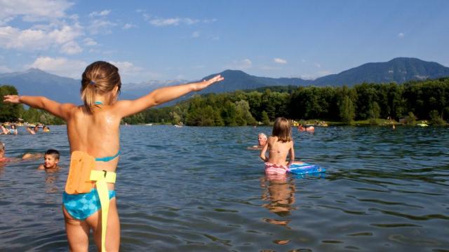 Le Lac De Carouge