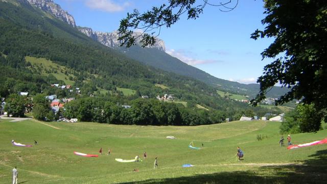 Atterrissage Decollage Parapente Chartreuse