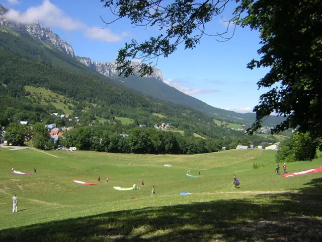 Atterrissage Decollage Parapente Chartreuse