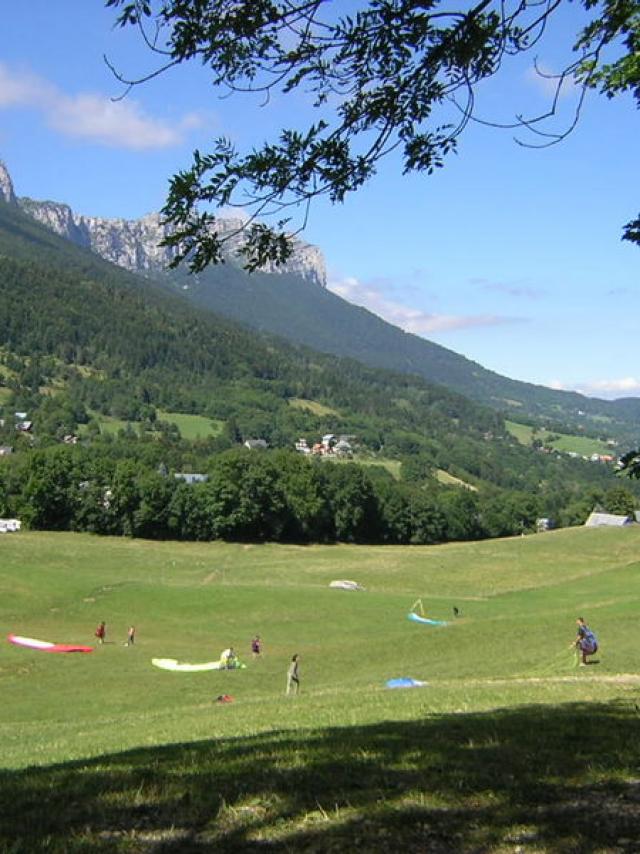 Atterrissage Decollage Parapente Chartreuse