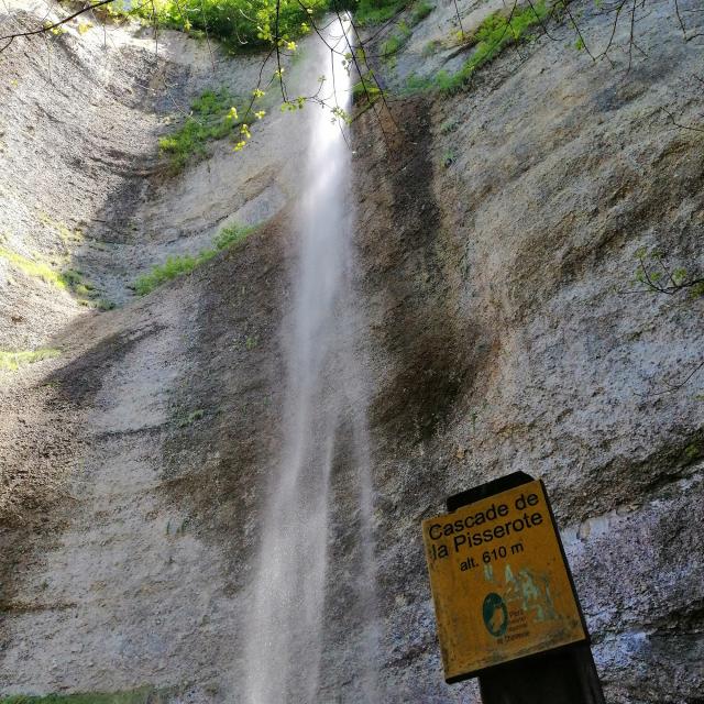 Cascade Pisserotte 610m Altitude