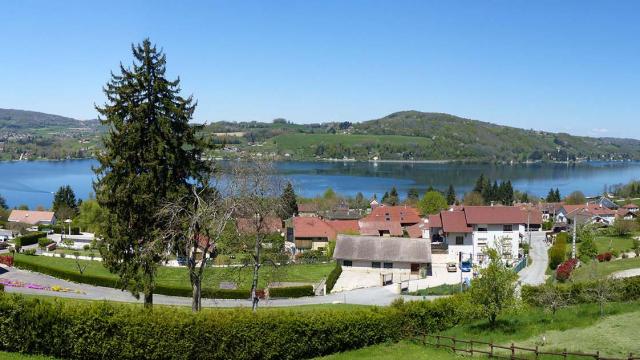 Gite La Revatiere Bilieu Vue Lac