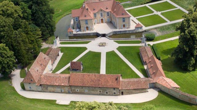 Chateau De Longpra Vu Du Ciel