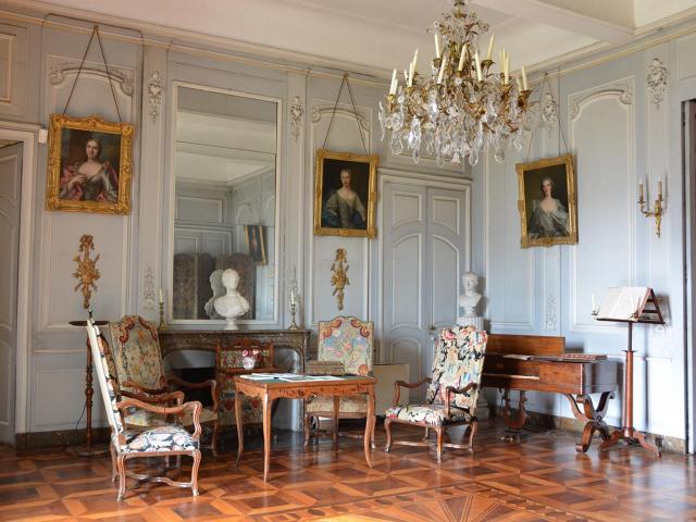 Chateau Du Touvet : le salon de musique