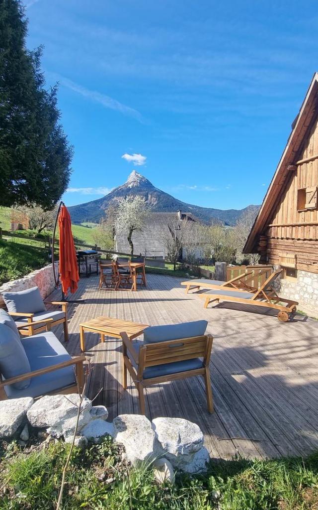 Terrasse du gîte Le Mazeau