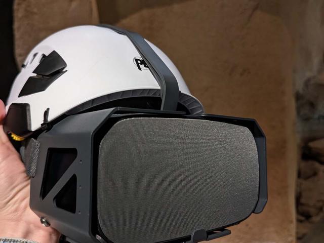 Les casques de réalité virtuelle au Musée de l'Ours des Cavernes