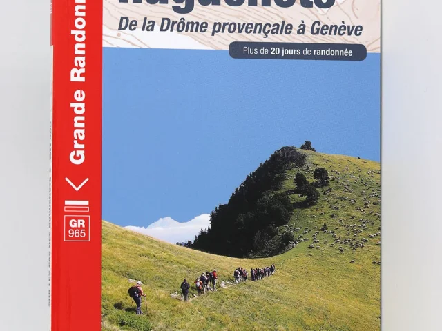 Couv Topoguide Sur Les Pas Des Huguenots