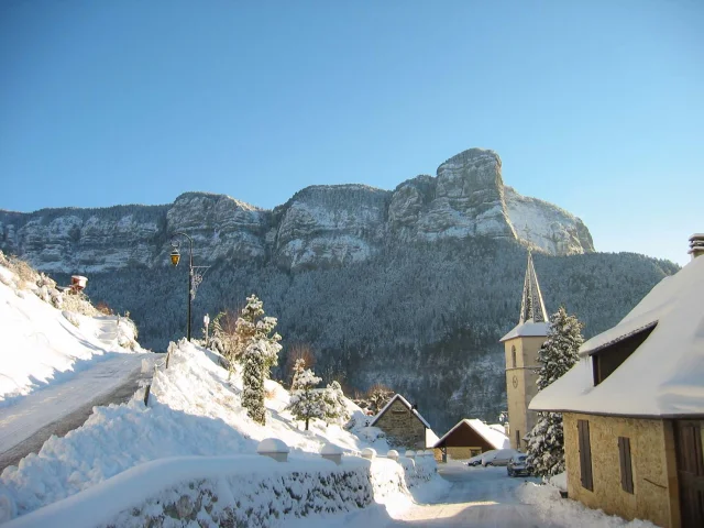 Village de Corbel sous la neige