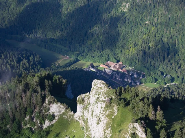 Le Monastere Vu Du Grand Som